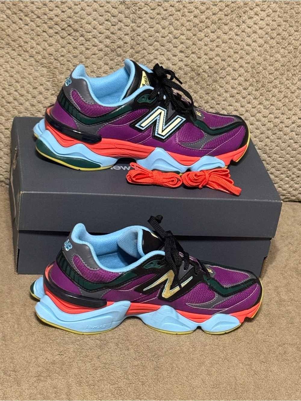 New Balance 9060 Pink Red Purple Men’s 7.5 Women’s 9 Sneakers U9060RPO